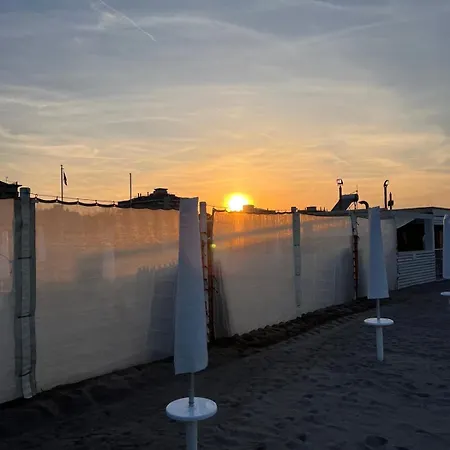 Apartment Uno Due Tre Stella *