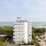 Апартаменты Uno Due Tre Stella Кьоджа