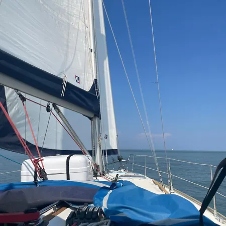 דירה Uno Due Tre Stella קיוג'ה