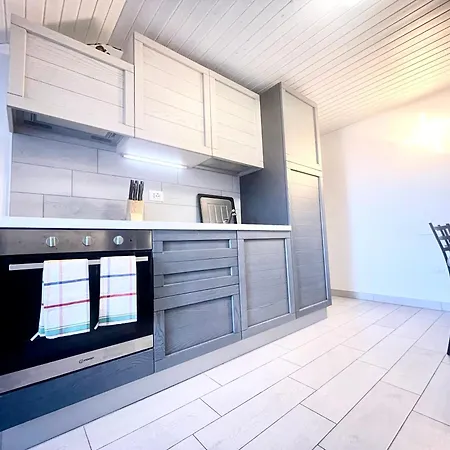 Uno Due Tre Stella Apartamento